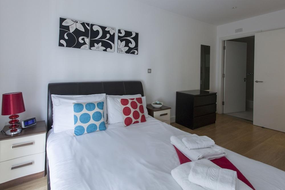 Times Square Serviced Apartments Londyn Zewnętrze zdjęcie